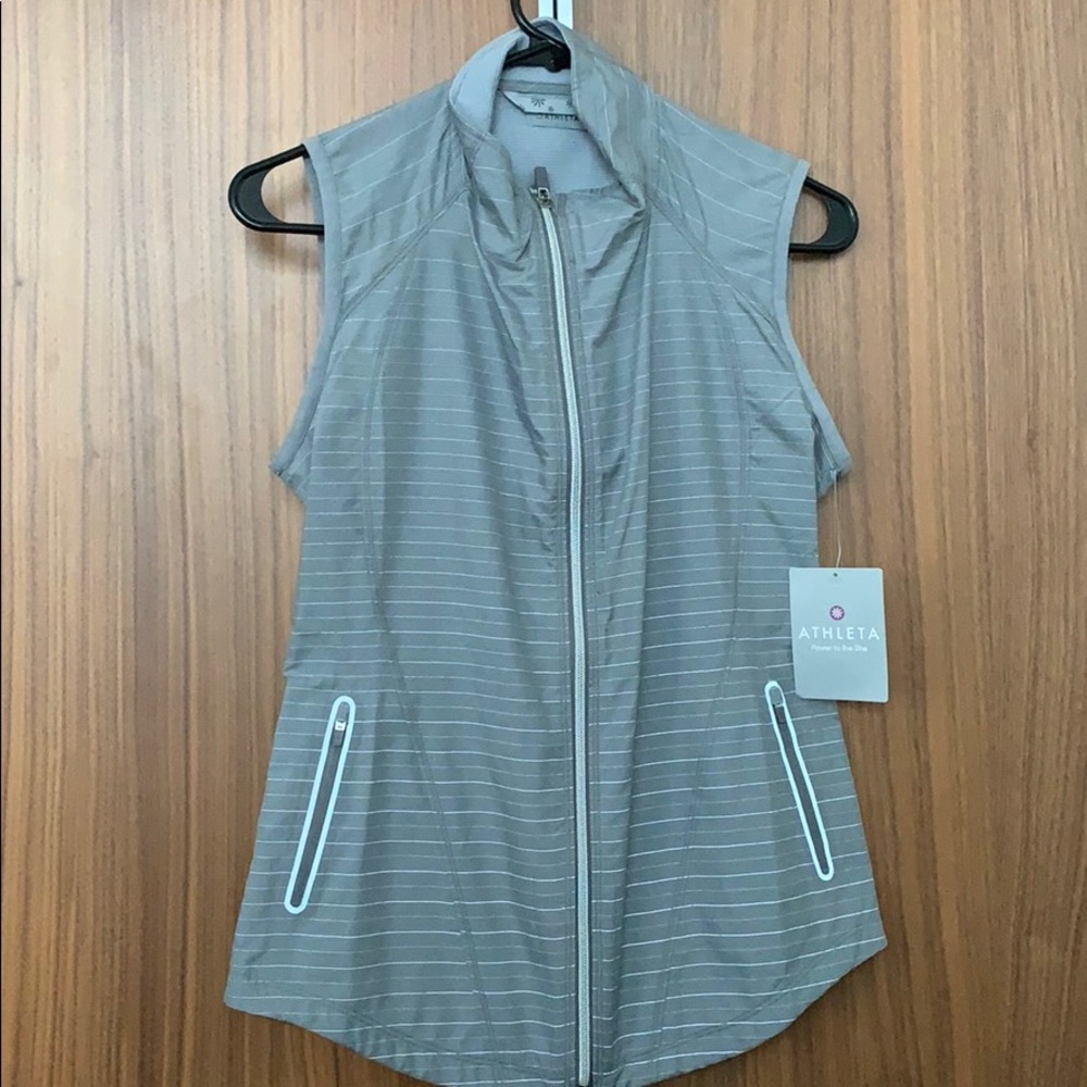 Athleta vest